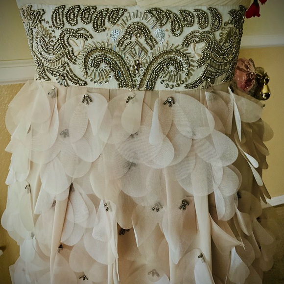 Sue Wong Cream Ruched One Shoulder Gown-NWOT - Picture 3 of 5